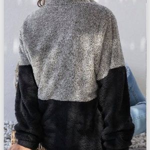 Fleece pullover 1/4 zip sweater